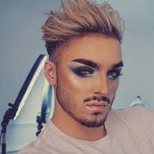 The main challenge for men with long hair is. Do Some Gay Men Behave In A Feminine Way Because They Express Their Nature Or To Be Known That They Are Gay In Order To Meet Another Gay Person Quora