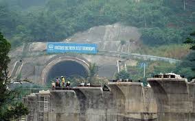Proyek kcjb diatur dalam perpres 107 tahun 2015 tentang percepatan penyelenggaraan prasarana dan sarana kereta cepat antara jakarta dan bandung. Proyek Kereta Cepat Jakarta Bandung Belum Rampung Biaya Bengkak Hingga Rp23 Triliun Ekonomi Bisnis Com