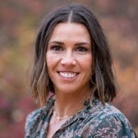 Shauna Dunn's Instagram, Twitter & Facebook