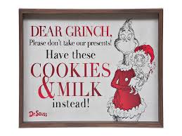 13 Fun Grinch Themed Christmas Decorations 2019
