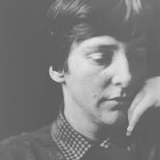 There are few in this country who, as sensitively as Alice Frey, are able  to express the essence of the young, modern woman of the big cities in an  atmosphere of melancholy