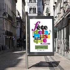 Affiche Grand Format Imprimerie Eco Imprimez En Ligne Vos Affiches Publicitaires Et Faites Vous Remarquez L Affiche Affiches Publicitaires Affiche Imprimee