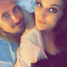 who can do tiling work in Thomasville, Georgia?