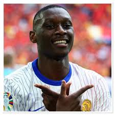 Tottenham enters race to sign top player