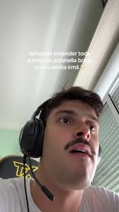 Marcella Bragança De Short