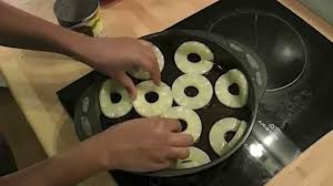 Video Recette Du Gateau A L Ananas Selon Tatie Maryse Gateau Ananas Dessert Antillais Gateau Ananas Antillais