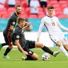 England manager gareth southgate has admitted that ben chilwell and mason mount could miss the three lions' final euro 2020 group game against the czech republic on tuesday. Chelsea Fans Notice What Mason Mount Did For England During Croatia Victory Football London