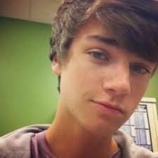 Chad Maddox (@cmadd18)