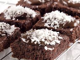 Petits Paves Au Chocolat Et Aux Amandes Ou Noix De Coco Recette Pave Au Chocolat Chocolat Chocolat Sain
