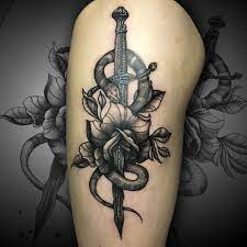 10 Idees De Serpent Tatouage Idees De Tatouages Tatouages Serpent