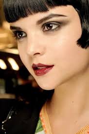 Pretty Flapper Look For Halloween Flapper Makeup 1920s Makeup Wedding Hair And Makeup