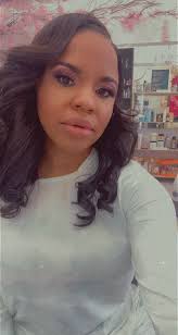 Gorgeous Girl Energy #newtrend #curls #nymua #holidayparty #ebony  #nightlife #nyc