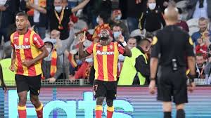Le club de la capitale, qui doit encore. Ligue 1 Psg Face Shock 0 1 Loss To Newly Promoted Lens In Opener Football News India Tv