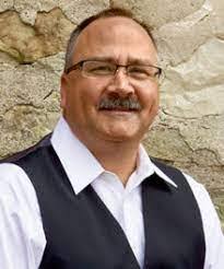 Robert Merkt's Instagram, Twitter & Facebook