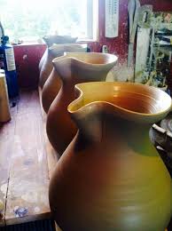 1972— echo park pottery, los angeles, california 1980s memphis group. Process Andrew Stephenson Pottery