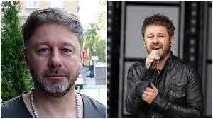 Kiedyś występował w zespole mafia, od wielu lat koncentruje się na rozwoju swojej kariery solowej. Quiz Andrzej Piaseczny Konczy 50 Lat Jak Dobrze Znacie Kariere Piaska Plock Super Express