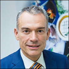 Sandra Lenis :: directora de Producto & Cliente :: Air Europa ::