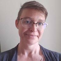 Emily Spiers's Instagram, Twitter & Facebook