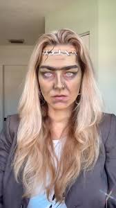 Mindy West (mmwest1219)