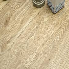 Vinyl Laminate Flooring Lowes Laminate Flooring