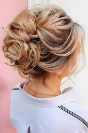 In this collection, you can find the best hairstyles for medium length hair. 25 Charming Mother Of The Bride Hairstyles To Beautify The Big Day