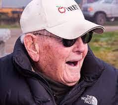 Terry Beilke's Instagram, Twitter & Facebook