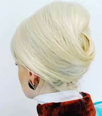 Listed below are about 55 hairstyles for women over 60, that are made for older women. 27 Cute 60s Hairstyles For All The Vintage Hair Lovers