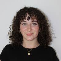 Lila Ryan's Instagram, Twitter & Facebook