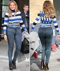 Apr 12, 2020 · former countdown star, carol vorderman has recently shared a photo of her on twitter. Carol Vorderman Reveals Brand New Look Live On Lorraine As She Speaks Out On Love Life Celebrity News Showbiz Tv Express Co Uk