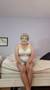 Your so Plump and Delicious Granny Tranny Vicki: American Shemale Amateur  Porn