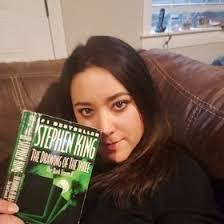 Aileen Benson's Instagram, Twitter & Facebook