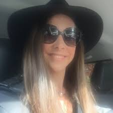 Chantelle Watson (@chantferris)