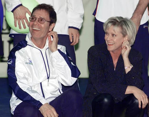 Sue Barker on Cliff Richard fling: 'If I knew I'd still be hearing about it 40 years later, I wouldn't have gone near him' - Yahoo News UK