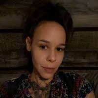 Keri Fulton's Instagram, Twitter & Facebook