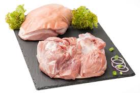 Salva nel ricettario ingredienti per 4 persone 1, 3 kg di spalla di maiale, senza cotenna e osso 60 g di cipolle 2 spicchi d'aglio, piccoli lardo 60 g 2. Prodotti