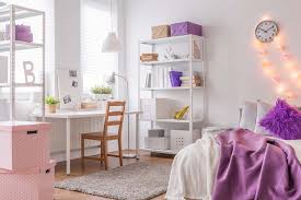 Pues bien, con un ropero hecho a la medida podrás tener el espacio que deseas, justo cómo y dónde lo quieres. Habitaciones Juveniles Como Decorarlas Blog Tecnocasa Espana