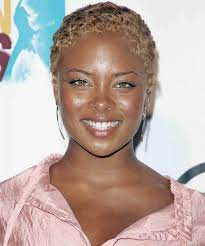 Since model turned actress eva marcille burst onto the scene in 2004 she has become known for her fierce and fab eye catching dos. Eva Pigford Short Wavy Hairstyle