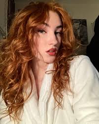 Raeanne (@raeannecummings) • Instagram photos and videos