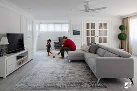 The included bulb does well lighting up bedrooms but it may be inadequate for living rooms. 5 Basic Things To Know Before Buying A Ceiling Fan