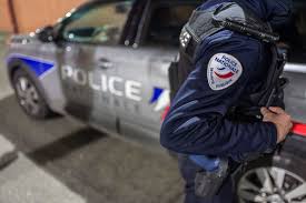 J'aime la danse, les balades dans la nature, le bricolage. Val D Oise Une Rixe Entre Membres De La Communaute Gitane Et Jeunes D Une Cite Fait Deux Morts Valeurs Actuelles