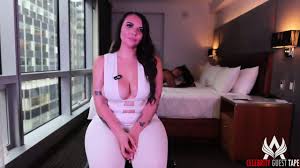 Honey Tsunami - EPORNER