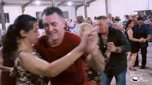 Baixar vidmate para pc windows 7, 8, 10 32 e 64 bits. Valdir Pasa Vaneirao Da Noite Inteira Baile Nova Mutum Mt Youtube