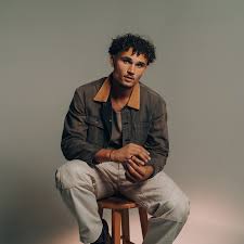 Shazam Fast Forward 2025: 50 Artistas