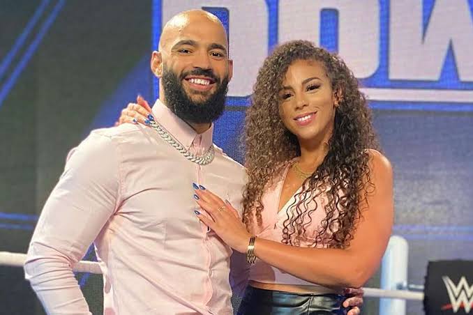 Samantha Irvin and Ricochet: All About the WWE Star and Ring Announcer's  Relationship