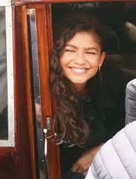Zendaya On Twitter Zendaya Coleman Zendaya Zendaya Style