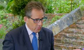 Antiques Roadshow expert spots something 'completely wrong' with £5000  Cartier watch