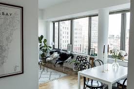 Ideas prácticas, técnicas fáciles,soluciones decorativas, diseños y estilos.renovación.construcción. Asi Vive Una Fashion Blogger Sueca En Nueva York Delikatissen