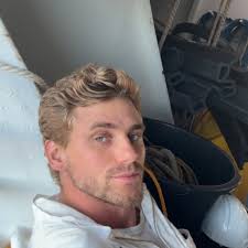 Adam Vincent (@adamvk__) • Instagram photos and videos