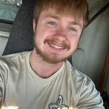 Hypocrisy of drivers taking pictures while driving