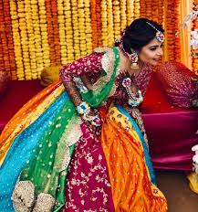 New Mehendi Lehenga Styles Real Brides Are Rocking Wedding Dresses For Girls Bride Bride Photoshoot